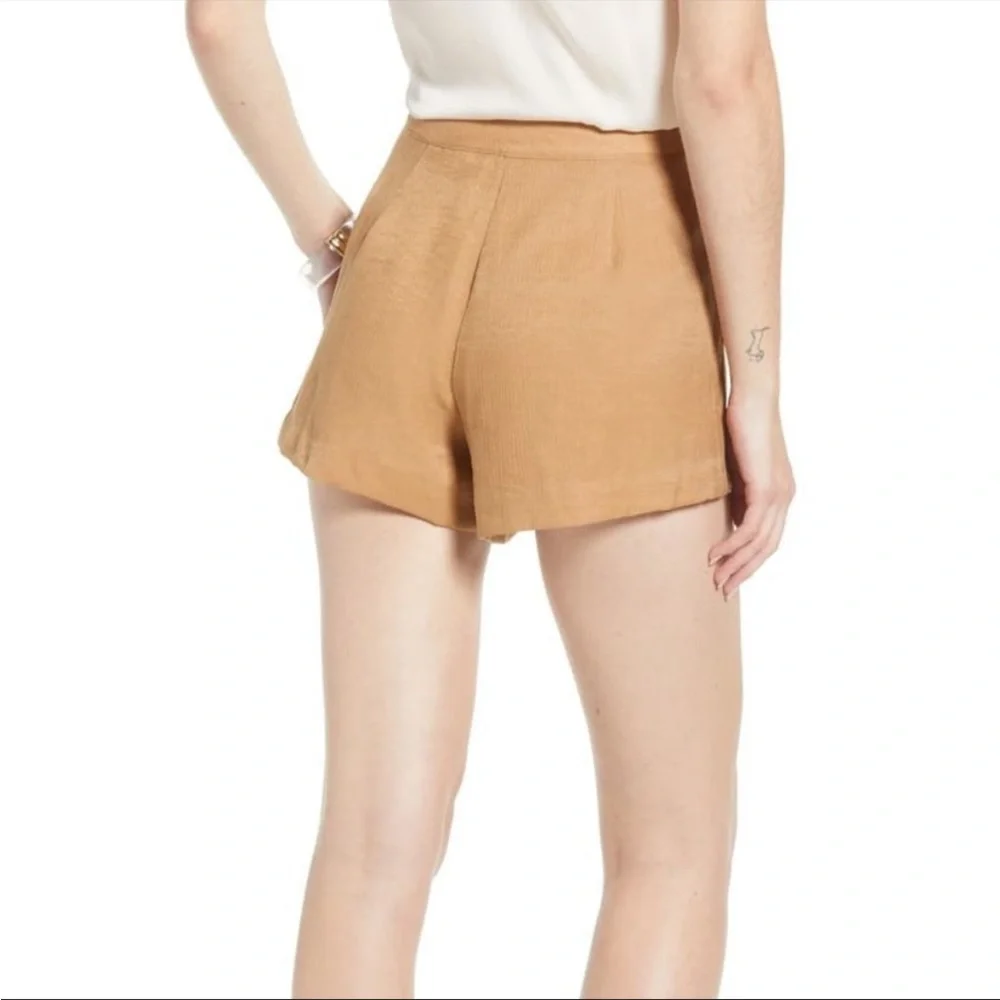 NWT Something Navy Drapey Shorts In Tan Praline‎ High Waist Tailored